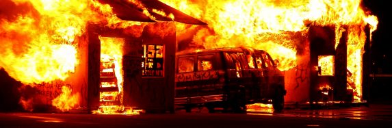 Fototapeta dla młodego strażaka